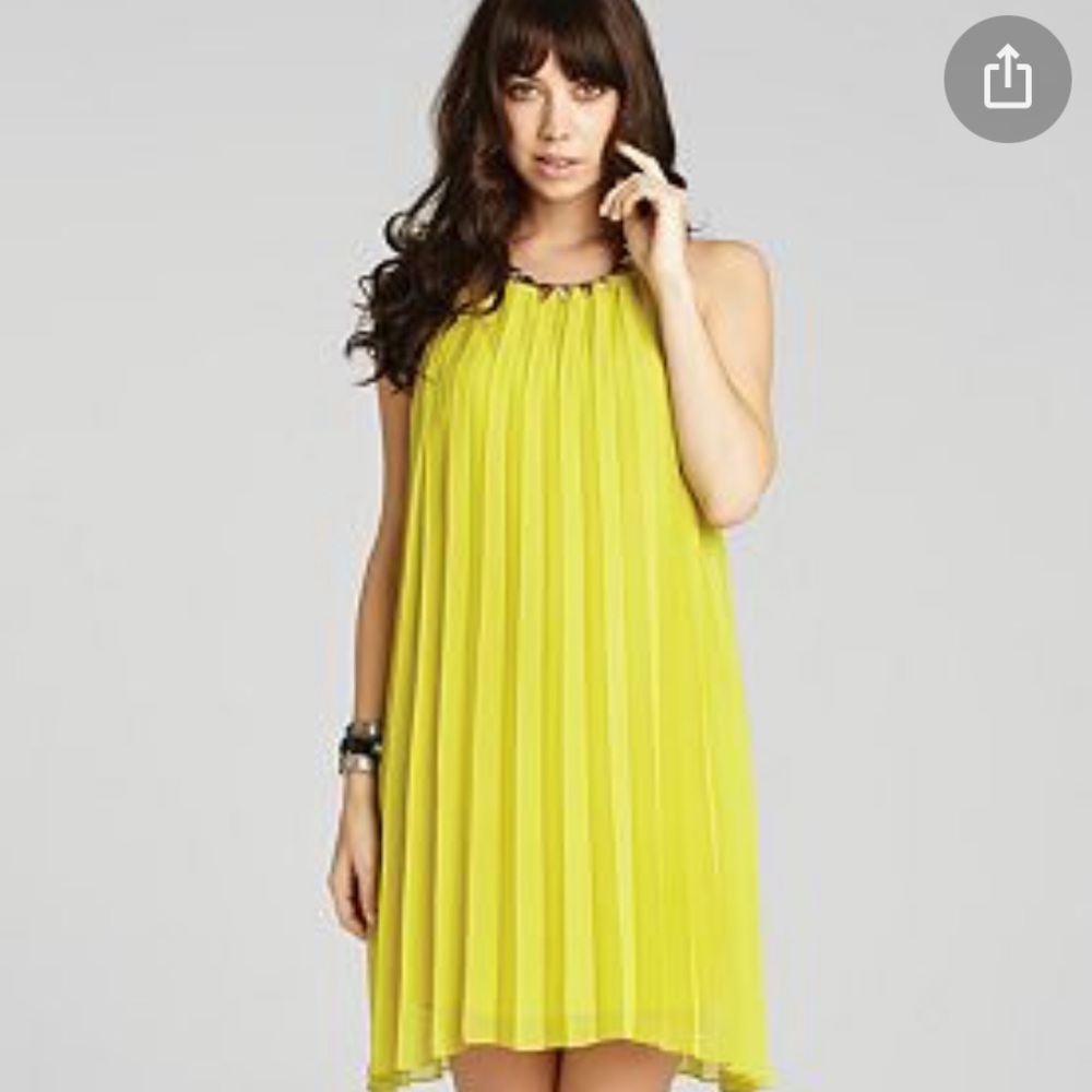 Chartreuse pleated BCBG dress (Size XS)